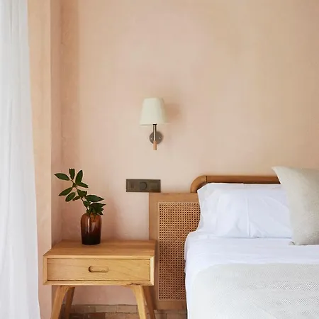 Hotel Boutique Mendi Argia San Sebastian